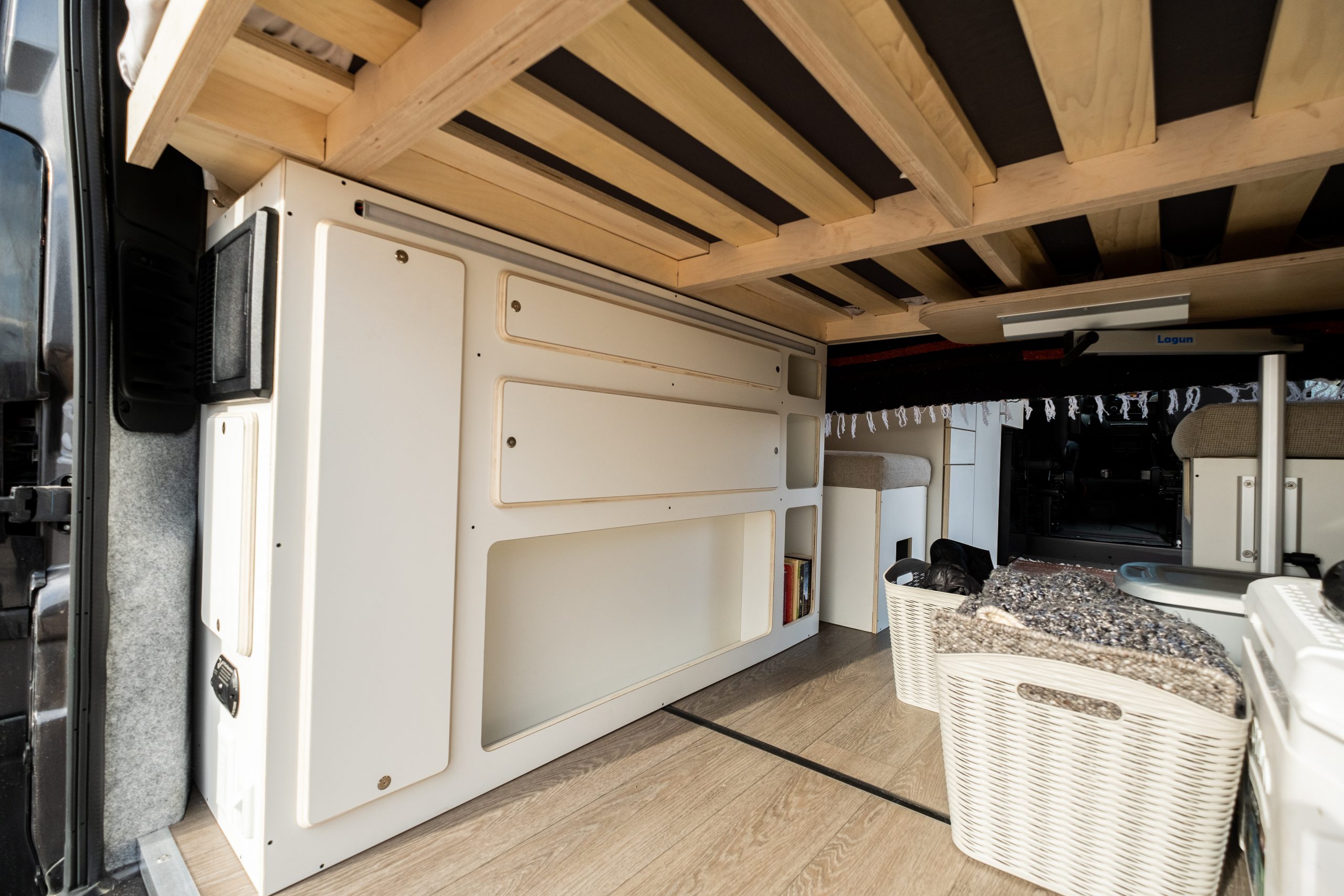 DM Vans LV-5 camper van