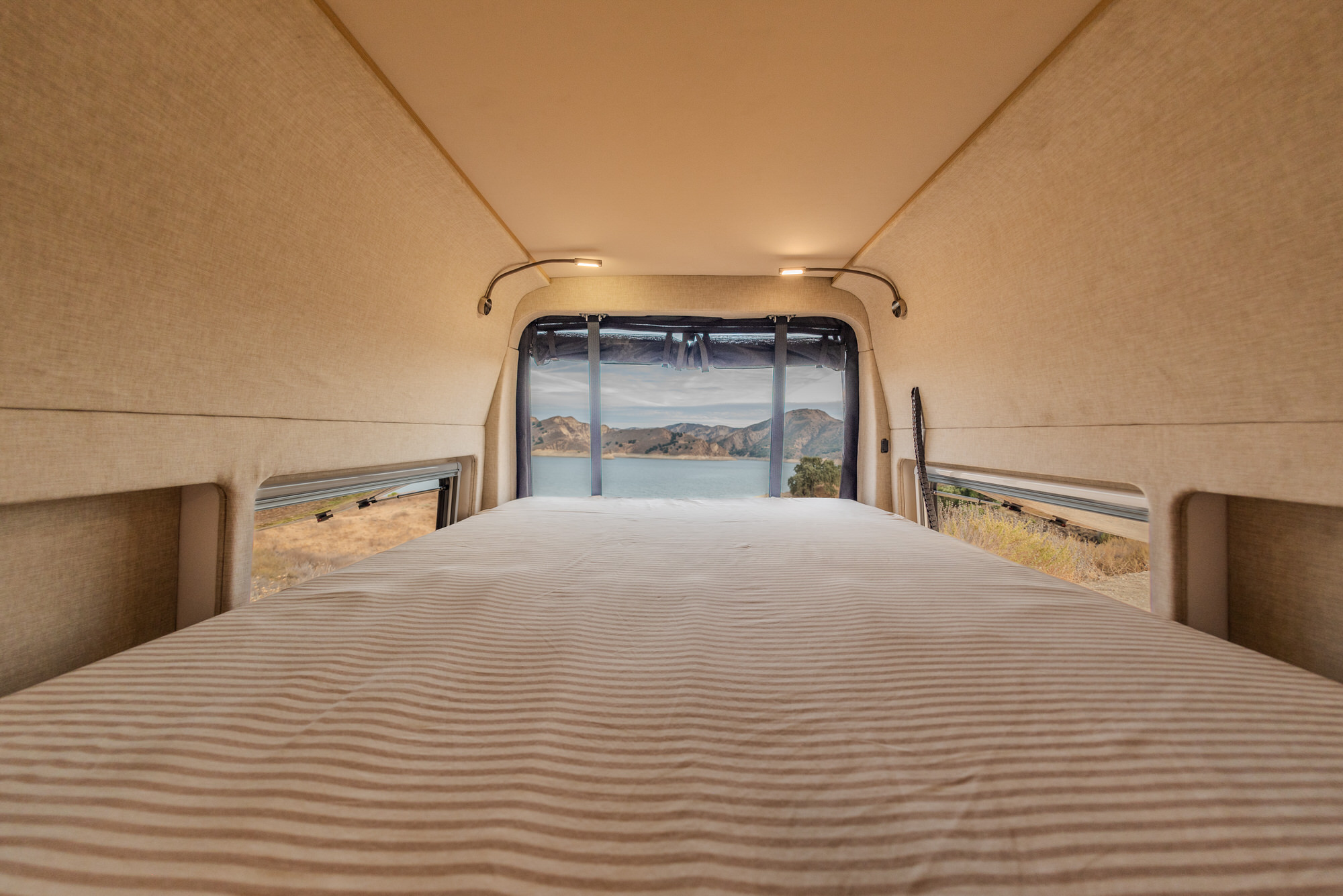 Noovo Plus camper van