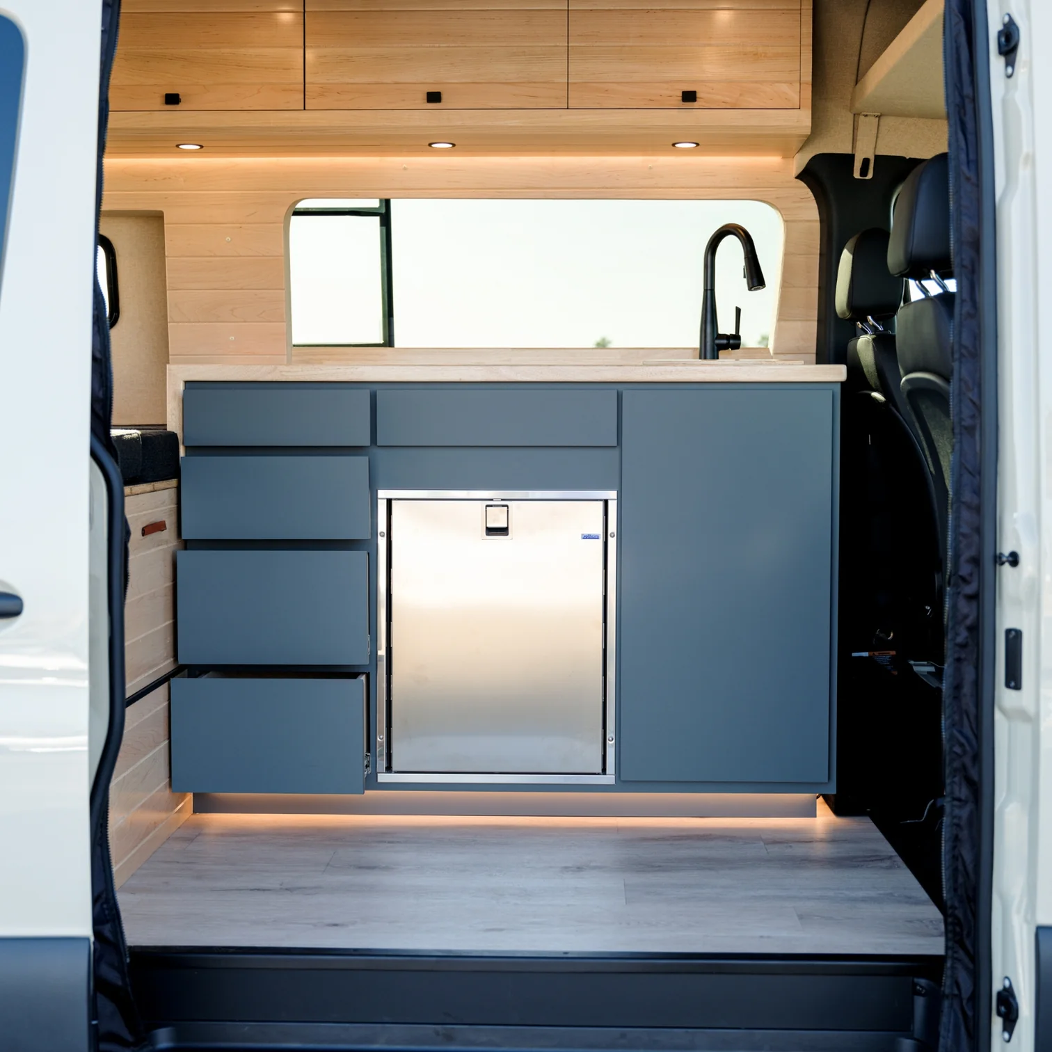 Vanspeed California Coast 144 camper van