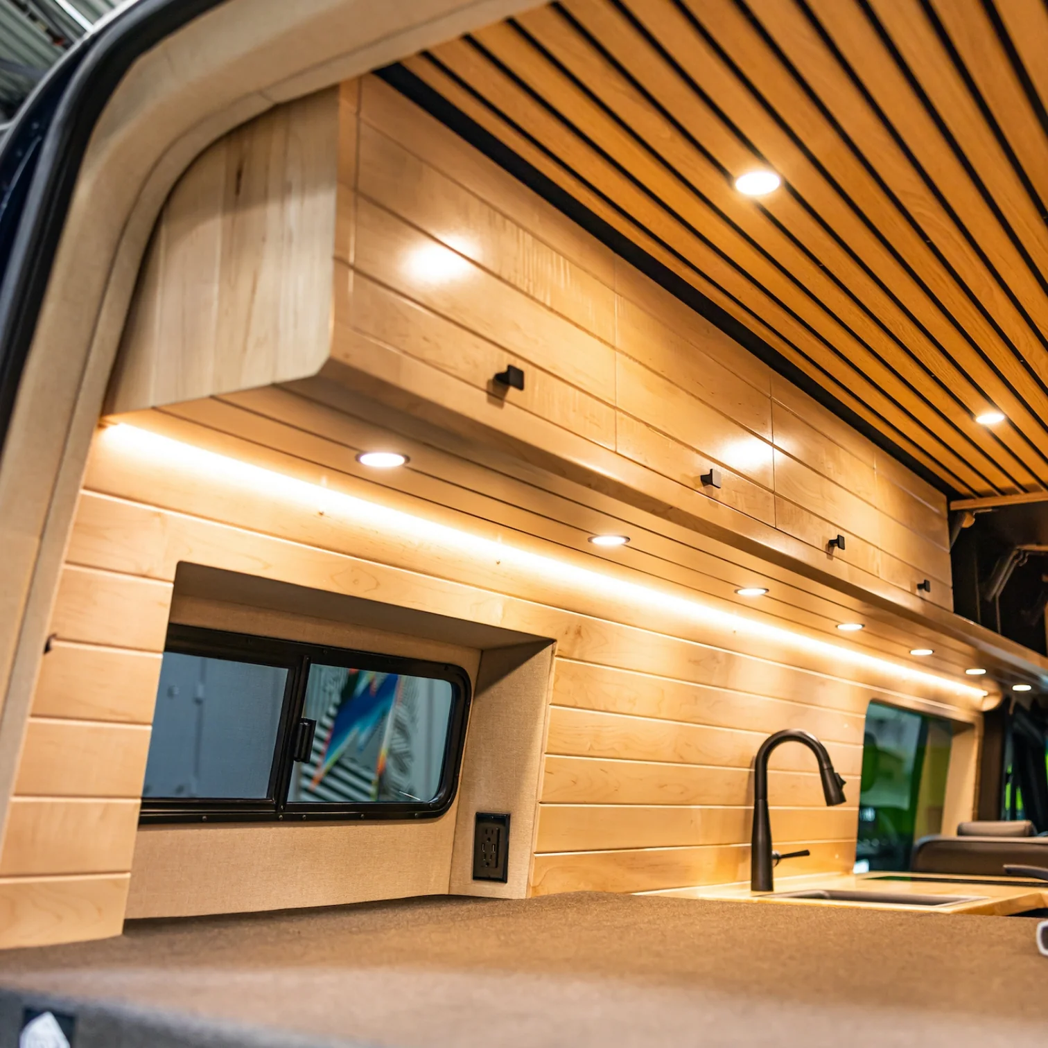 Vanspeed 170 Trail Blazer camper van